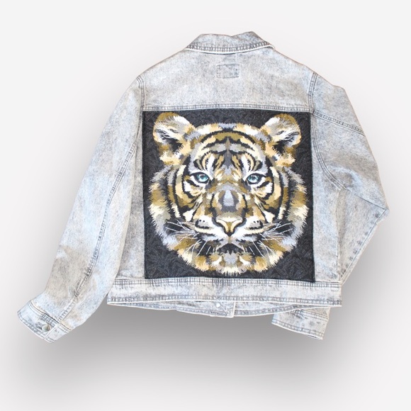 Denim Universal Threads Tiger Jacket - Picture 11 of 14